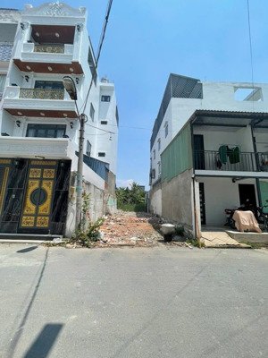 bán 80m2 đất thổ cư lê văn lương ngay cầu long kiểng