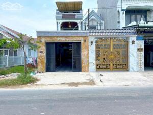 Bán Nhà Mặt Tiền Kinh Doanh Đức Hòa Long An, 150m2, Sổ Hồng Hoàn Công