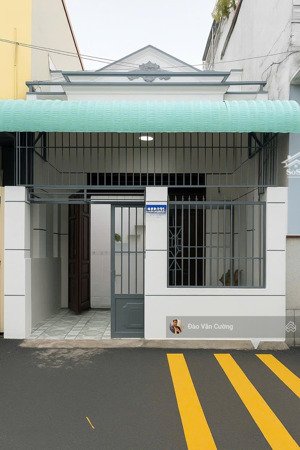 bán nhà 3ty 550tr đường nguyễn đức thiệu phường dĩ an mặt đường nhựa buôn bán được