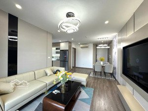 bán căn hộ 3 ngủ vuông vắn, dt 83m2 tòa 17t7 trung hòa nhân chính, 8.3 tỷ. lh: 