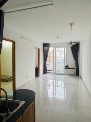 cần cho thuê căn hộ tara residence 68m2 2phòng có nội thất chỉ 11triệu