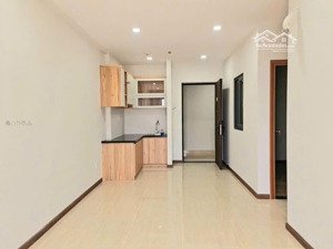 bán bcons plaza 2pn 2wc đúng 2 tỷ, giá cực tốt, ngân hàng hỗ trợ 70%