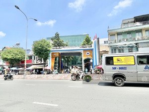 bán nhà gần đh công thương, hẻm xe hơi, 4 tầng, 60m2, 6.6 tỷ