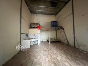 chính chủ em cần bán nhanh nhà phân lô oto kinh doanh tại lai xá 36m2, giá đầu tư.