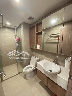 kẹt tiền cần bán gấp chung cư the era quận 7 98m2 2pn2wc 1tỷ734 triệu