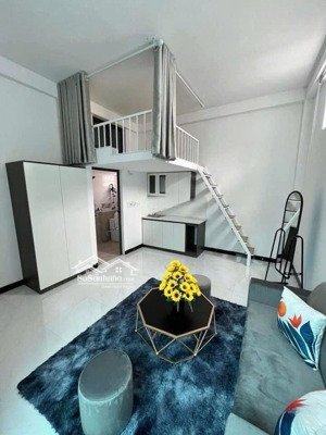 chính chủ bán căn ccmn phố phùng khoang,giá:còn 17,9 tỷ ccmn 6 tầng thang máy - 15 phòng khép kín