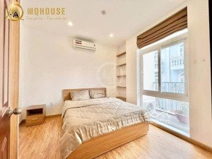 căn hộ 1 phòng ngủ cao cấp, cửa sổ lớn đón sáng đường cửu long, gần sân bay tân sơn nhất, tân bình