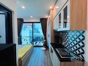 hiếm. căn hộ dịch vụ thái thịnh.dòng tiền 80tr/tháng, 2 thoáng, ngõ thông, 30m ra ô tô 58x7t.18p kk