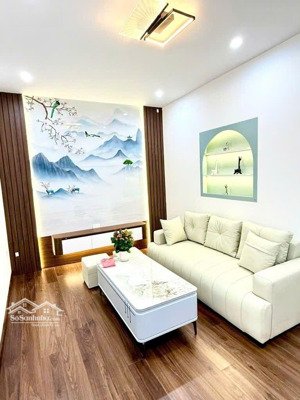 bán nhà phố vĩnh hưng 35m-6tầng-4ngu, oto đỗ cửa,nhà lô góc thoáng sáng