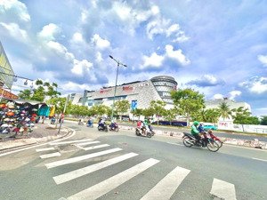 chủ ngợp, giảm 30 tỷ, nhà 2 mặt tiền dt 732m2 phạm văn đồng, kha vạn cân, hiệp bình chánh giá 130tỷ