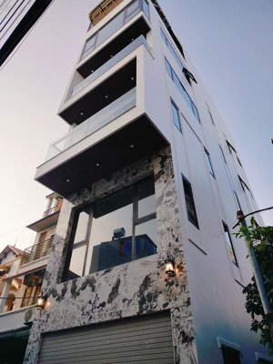 bán nhà thạch bàn - cổ linh: căn góc, 60m2 x 7 tầng, thang máy, gara ô tô, khu phân lô bàn cờ