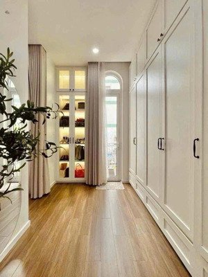 cho thuê nhà 3 tầng 4pn/4wc kiệt oto 4m nguyễn duy hiệu