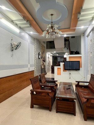 bán nhà lê văn thọ 70.2m2 thuận tiện làm chdv 5 tầng, 6pn, 5wc chỉ 12 tỷ