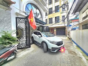 siêu phẩm trung tâm long biên, lô góc 6 tầng, thang máy, kinh doanh, ô tô tránh