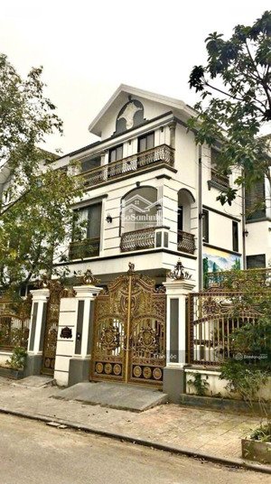 chính chủ cần bán căn biệt thự mặt phố khúc thừa dụ, thọ tháp, thành thái, công viên cầu giấy.