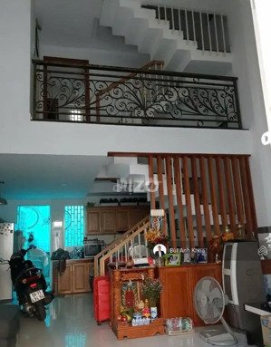 xe hơi đậu trong nhà mai thị lựu, q1 (5,5 x 14m) 5 tầng mới, full nội thất. chỉ 13,5 tỷ tl.