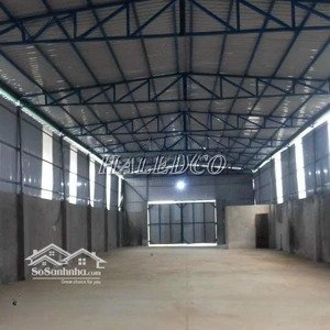 cho thuê kho , có gác xép dt 25m2 và wc , điện nước có