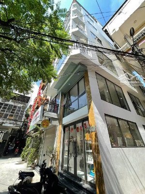 siêu phẩm, ô tô tránh - kinh doanh - thang máy - nhà dòng tiền - siêu hiếm - phố tôn đức thắng