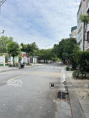 siêu phẩm phố việt hưng 85m2 nhà đẹp thang máy 14 tỷ