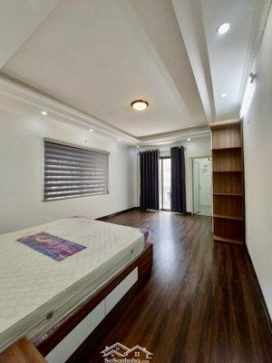 gấp nhà việt hưng: 88m 5 tầng thang máy, lô góc, ô tô tránh, ngay cv chỉ 14tỷ4