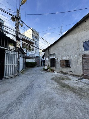 hàng hiếm trung tâm thành phố vừa ở vừa kinh doanh chỉ 4ty