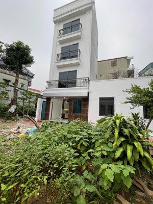 nhà mới ở dương nội hơn7 tỷ full nội thất