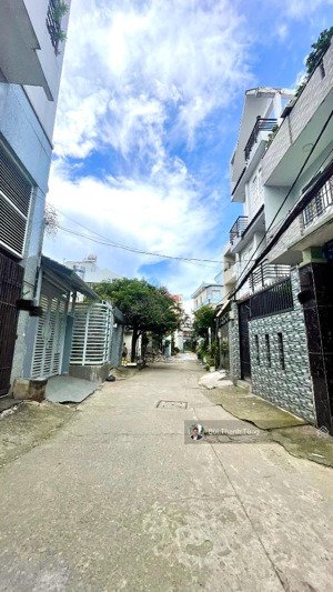 lô nhì mt phú thuận, hẻm 5m, 6m x 10m, xây dựng cao tầng, giá 6.15 tỷ