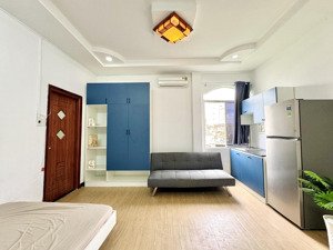 cho thuê căn full nội thất có cửa sổ thoáng ngay bùi viện_công viên tao đàn_công viên 23 tháng 9