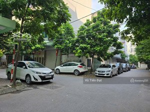 khu phân lô bàn cờ - kđt văn quán - vỉa hè cây xanh - ô tô tránh - 5 tầng - 12.x tỷ