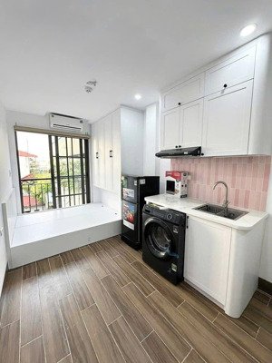 quá đã! toà chdv thái thịnh, 100m2*7t, 25 phòng kk, ngõ kd, ô tô, đủ gpxd/pccc, dòng tiền 8%/năm