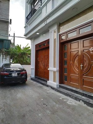 chính chủ bán đất đại mỗ nam từ liêm 36m² lô góc ôtô lùi cửa gần phố đất nở hậu 6,7 tỷ 