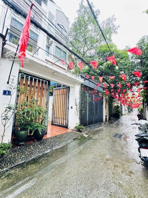 bán nhà ngọc thụy-long biên-2 mặt ngõ sân vườn-full công năng-dt99m-mt4m-giá nhỉnh 16tỷ