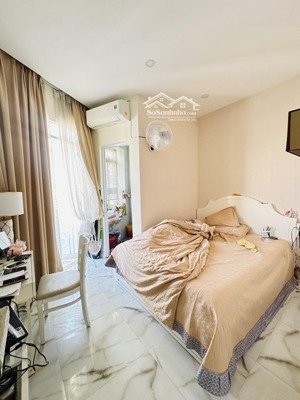 nhà bá.n mặt tiền kinh doanh bình thạnh sát phần đăng lưu 62 m2 -6 tầng btct - thang máy chỉ 10t h