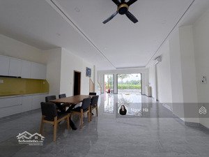 cho thuê shophoue tại vsip 2 bình dương full nội thất thích hợp kinh doanh và ở