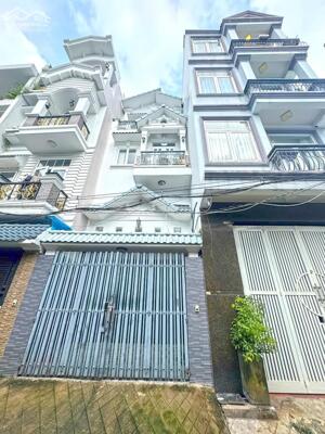 Kèo thơm - Nhà phố 2 lầu ST mặt tiền Đường Số Chợ Tân Mỹ, Quận 7