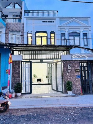 bán nhà mặt phố 72m2, giá 5,95 tỷ tại thạnh lộc, quận 12, hcm