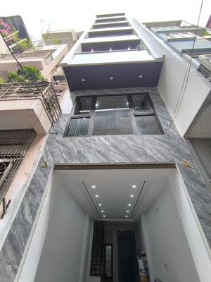 nhà khu phân lô - 7 tầng thang máy - ô tô - dtxd 38m2 - nhỉnh 10 tỷ