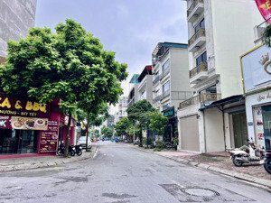 mặt phố - vỉa hè - kinh doanh sầm uất - dt 78m2 - mt 5m