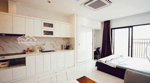 bán căn hộ tập thể tầng 3 nghĩa tân dt 60m2 , thiết kế 2 ngủ giá 3,6 tỷ