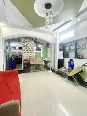 ngộp, cần gấp bán nhà tân phú, hxh 6m tân hương, 64m2(4x16), 2 tầng btct, chỉ 6.3 tỷ