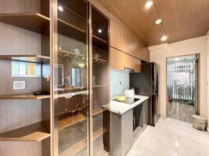 huỳnh trâm - bán căn hộ midtown m8 lầu cao, 83m²,full nội thất, view thác giá 9,8 tỷ all-in