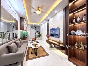 chính chủ bán nhà thanh xuân| 34m2 - 5 tầng - nhỉnh 8 tỷ| hàng xóm vin galaxy giá tăng từng ngày