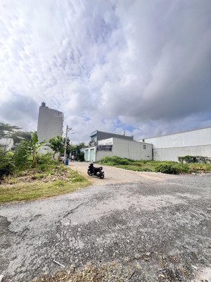 giá tốt đầu tư - rẻ dẹp nhất p an phú đông bán đất góc 2 mt -diện tích: 5,37mx17m