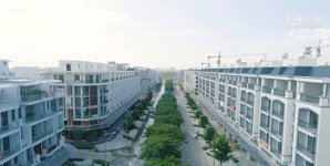 cho thuê nhà nguyên căn 7x20m, 1 hầm 1 trệt 5 lầu, khu đô thị vạn phúc city, nội thất cao cấp
