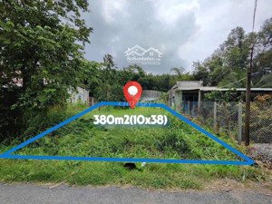 cần tiền bán lô đất thị xã trảng bàng ,dt 380m2 giá 750tr, đ.đặng văn trước gần ngã tư an bình, shr