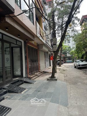 phân lô đền lừ -vỉa hè ô tô tránh _6 tầng thang máy _kinh doanh đỉnh 45m2