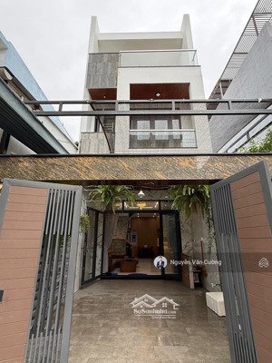 bán nhà đẹp 3 tầng mới hoàn thiện - hoà cường, hải châu full nội thất giá 10.6 tỷ