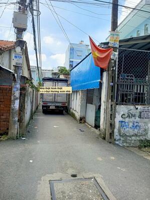 Bán nhà HXH gần Chợ Cầu giáp Gò Vấp, 2 tầng, DT 99m2, Nguyễn Văn Quá, Quận 12, Chỉ nhỉnh 5 tỷ 0935767286