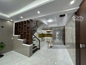 nhà mặt đường dân lập vị trí đẹp, kinh doanh sầm uất- 100m2