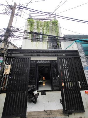 bán nhà 1 trệt 1 lầu đường phạm văn bạch.q tân bình - dt: 4 x 14m5 -3pn - gần nhà ga t3 sân bay